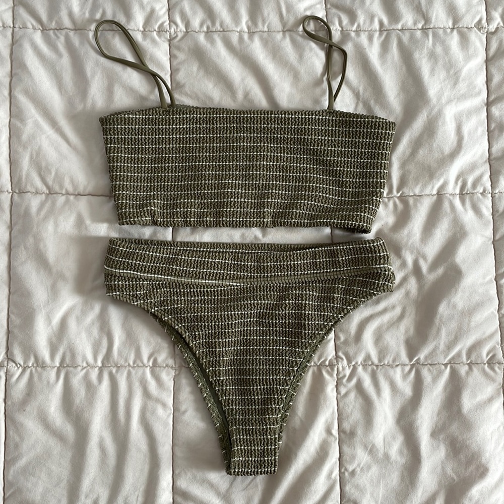 Billabong Bikini Set